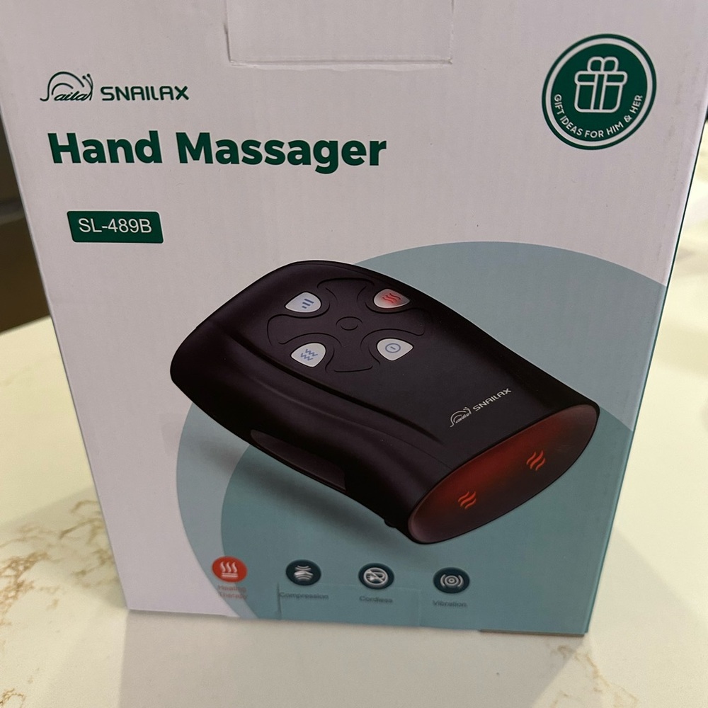 BRAND NEW: Hand Massager (Heated/Vibrate modes)